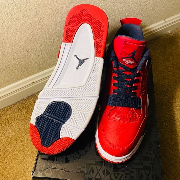 Jordan 4 fiba size 11.5 - Picture 3 of 5
